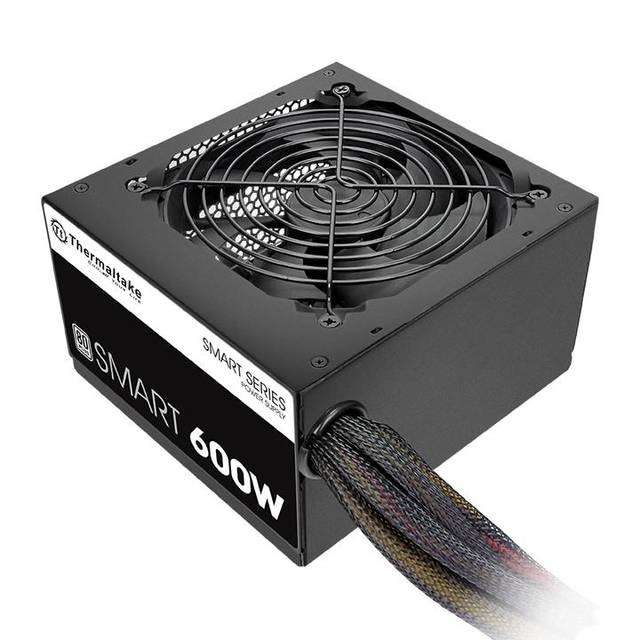 FUENTE DE PC THERMALTAKE 600WATTS SMART 80PLUS